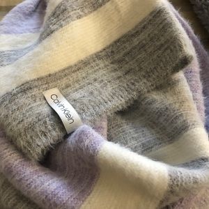 Calvin loop infinite soft grey n lavender W beanie